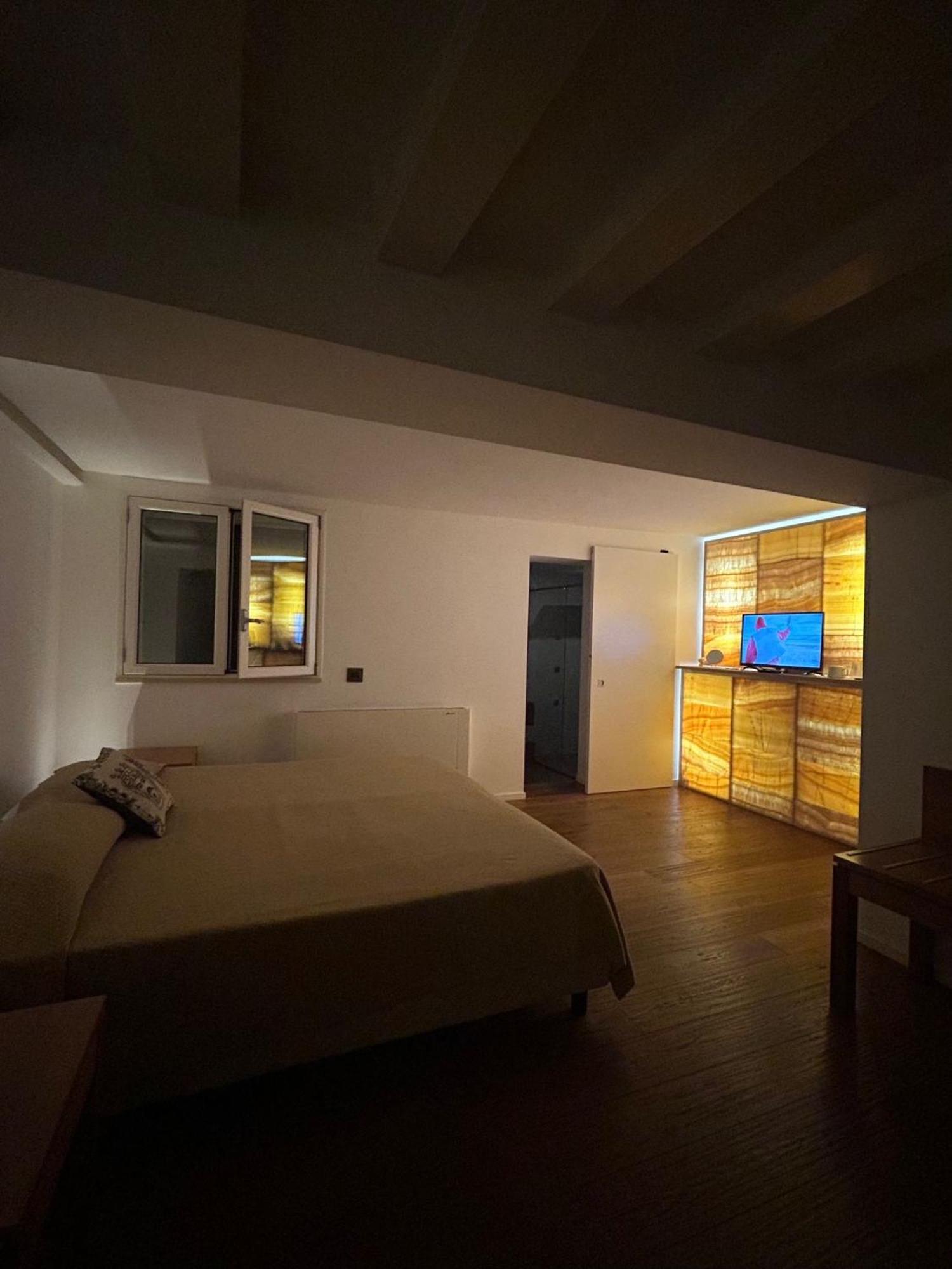 Prince Suite Palermo Exterior foto